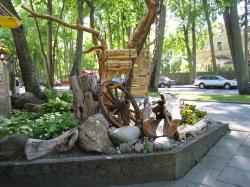 Holzschnitzereien in Palanga