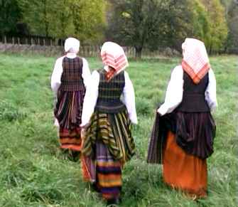 Frauen-Nationalkostüme in Žemaitija